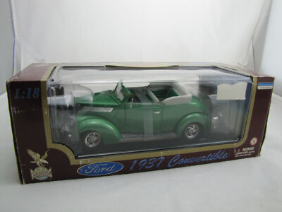 92238 Yat Ming 1937 Ford Convertible Hot Rod - 1:18