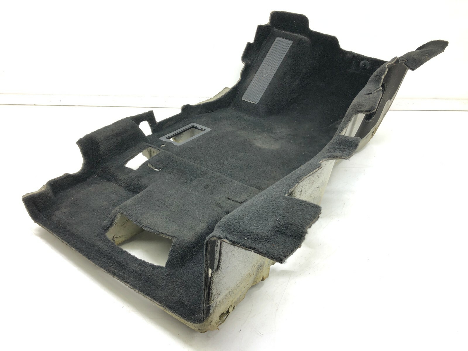 2014-2020 MASERATI QUATTROPORTE LEFT DRIVER FRONT FLOOR CARPET COVER LINER OEM.