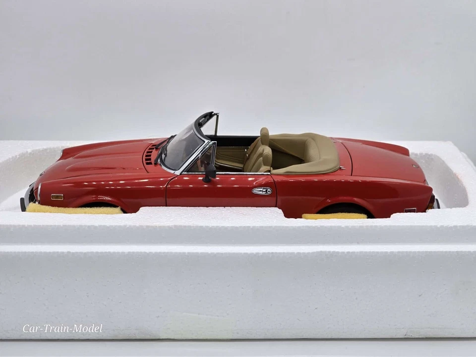 Fiat 124 Spider 1985 - AUTOart 72612 1:18 1/18 - Immagine 2 di 4