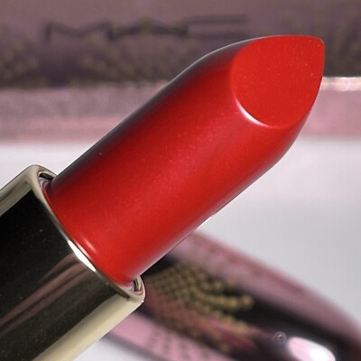 BNIB MAC *PUT A BOW ON IT* Lustreglass Sheer Shine Lipstick ~ Blue Red