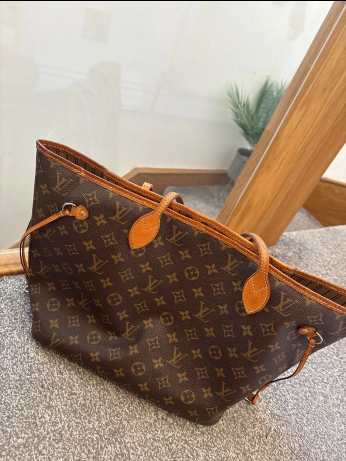 Louis Vuitton Neverfull Tote MM Brown Canvas Monogram