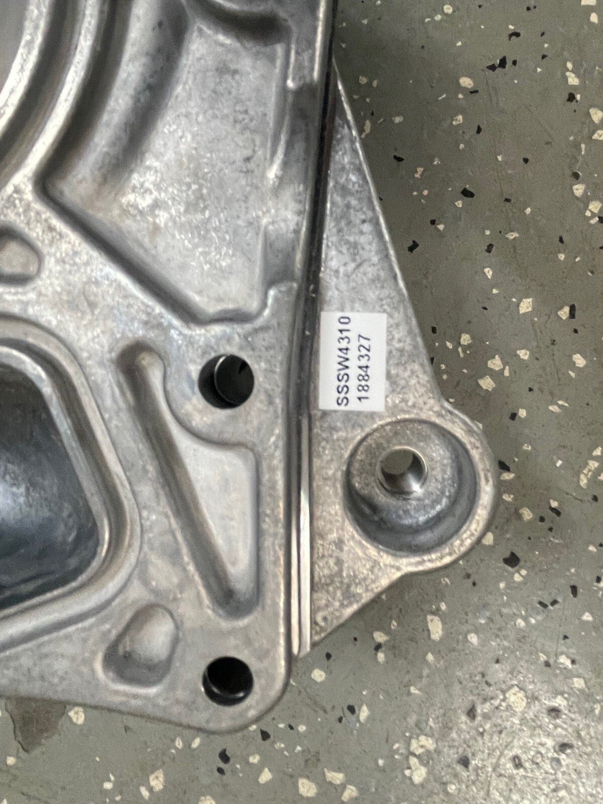 Scania Genuine OEM Coolant Water Pump 1884327 2006397 224112 2310615 | eBay