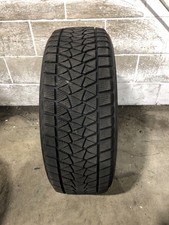 1x P22560r17 Bridgestone Blizzak Dm-v2 1132 99 S Used Tire 2256017