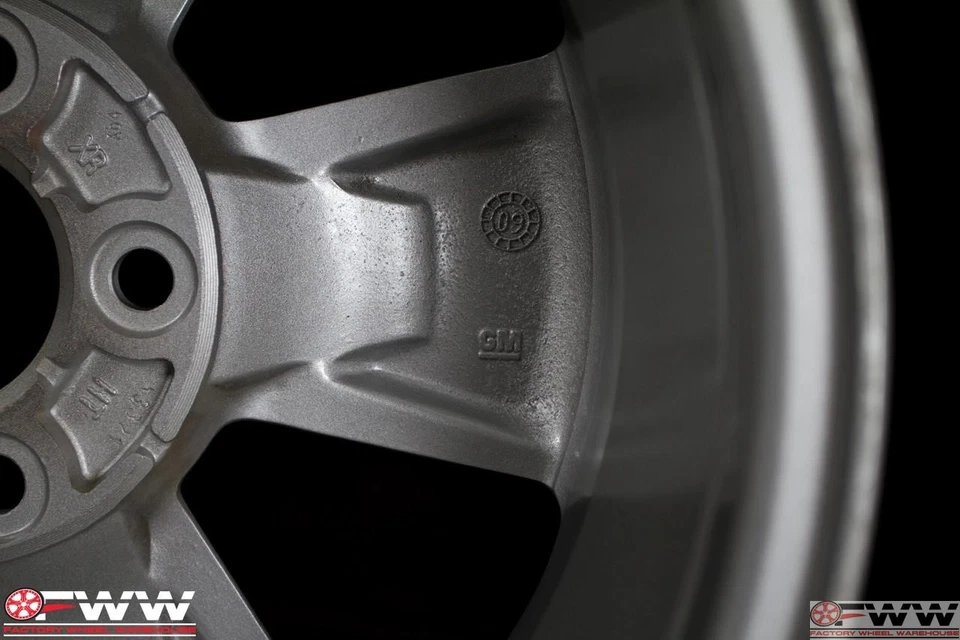 Chevrolet Impala Monte Carlo Wheel 2006-2012 16" Silver 9595802 - Image 3 of 4