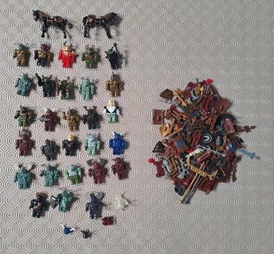 Mega Bloks Dragons Krystal Wars Mini Figuren - 28 Figuren 2 Pferde Waffen etc