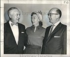 1955 Press Photo Mr. & Mrs. Morris Davis, Ned Brown in New Orleans - nox15528 — photo 1