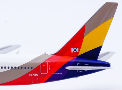1:400 JC Wings Asiana Airlines Boeing B767-300 HL7528 Diecast Aircraft Jet Model - Picture 14 of 15