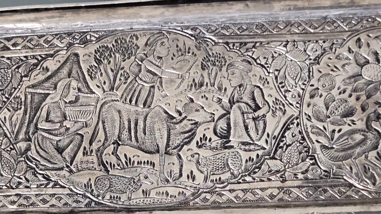 Extra Large Genuine Middle Eastern Silver Vanity Jewelry Box  By JAFAR 