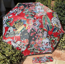 ED HARDY UMBRELLA AND COVER BLACK RED BLUE 42 INCH COVERAGE AUTO OPEN CLOSE NWT