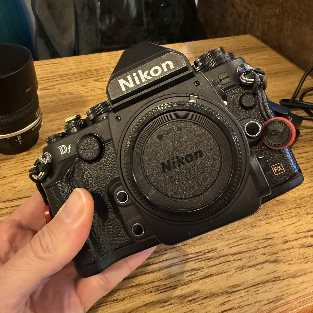 <美品 > 黑体Nikon DF Nikon Dfの復刻版もアリなのではと。｜記憶カメラ