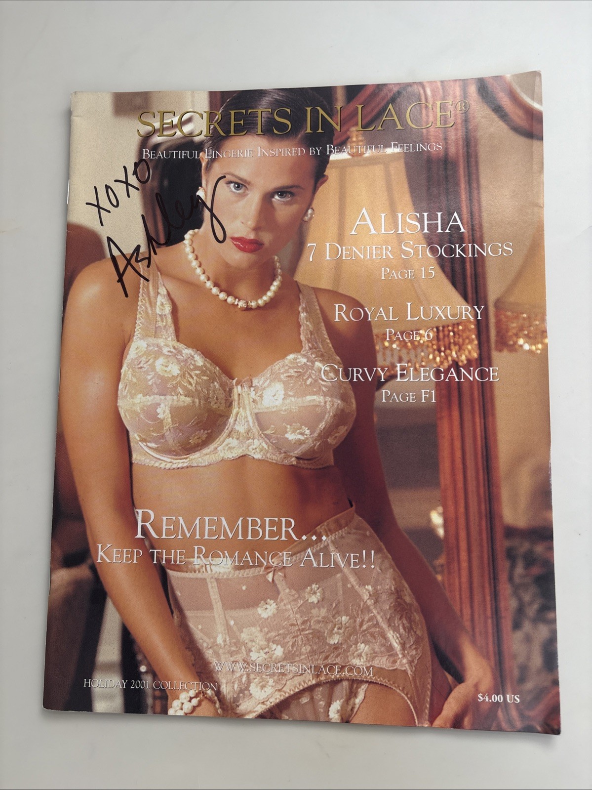 Secrets In Lace Signed Collector’s Edition Catalogue Holiday 2001 11" X 8.5"