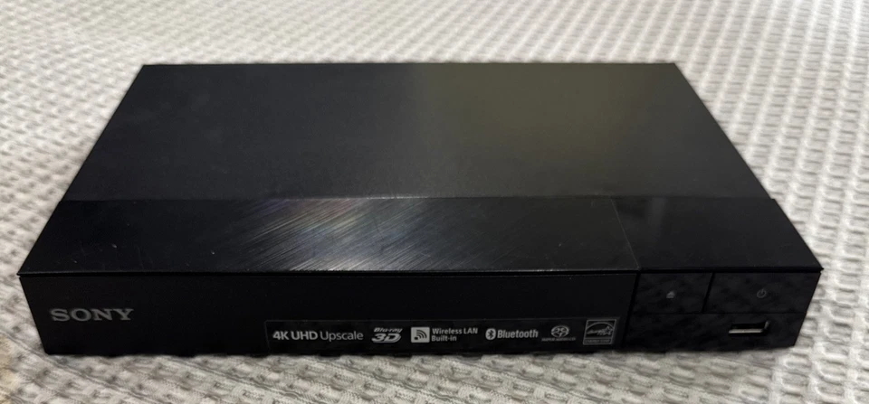 Sony BDP-S6700 4K Upscaling Blu-Ray Player with   No Cord 2 remote 3 disks - Image 3 of 4
