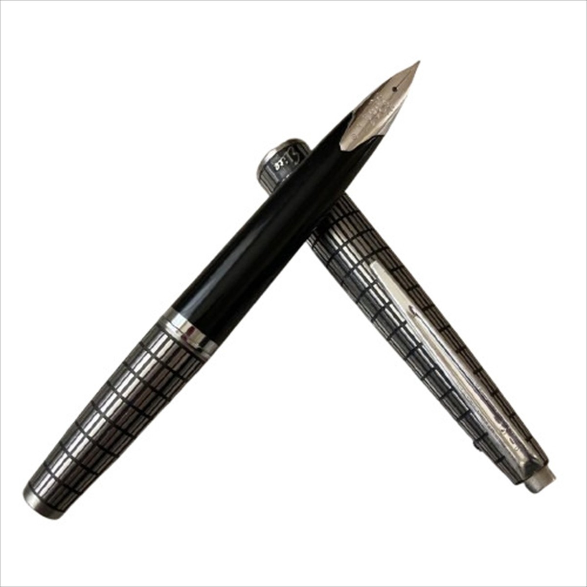 Pilot Fountain Pen Silver 14K-585 Elite Pocket Size Etched