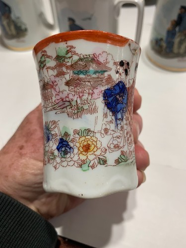 Geishas y jardines pintados a mano de colección hechos en Japón - Imagen 2 de 8
