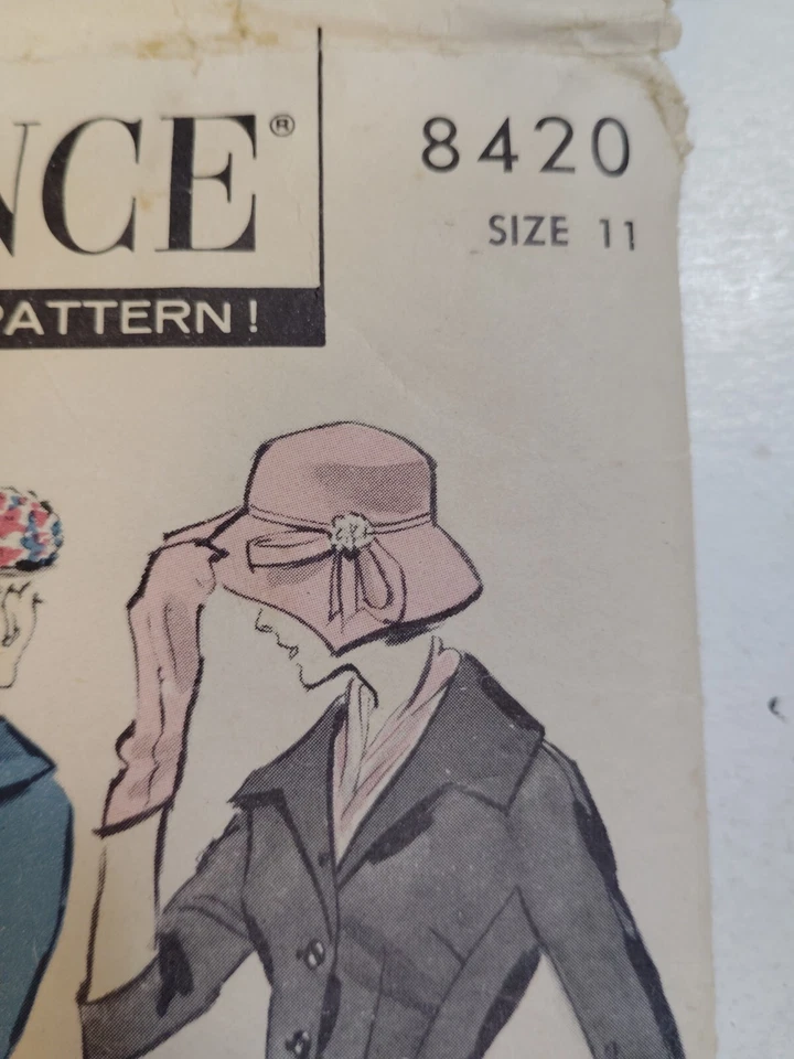 Skirt Jacket Suit 11 Advance 8420 Sewing Pattern Cut VTG Slim Fitted Straight - Image 2 of 4