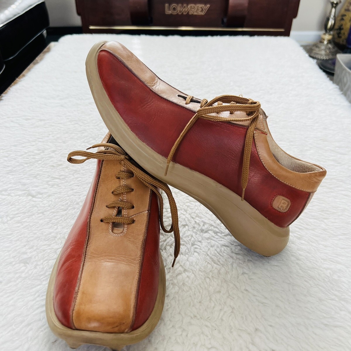 Kenneth Cole Reaction 2 Tone Red/Brown Leather Lace Up 