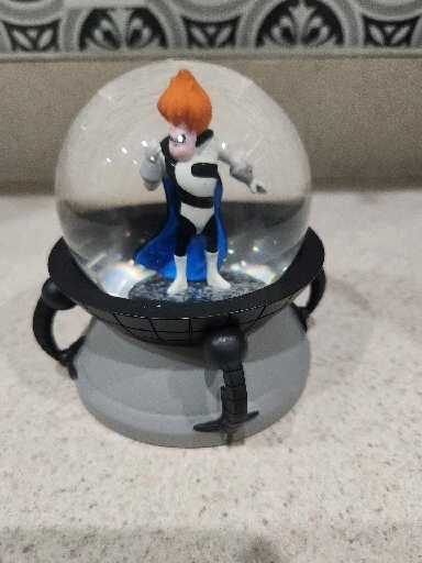 Pixar Disney Villain Boule D’Eau Incredibles Syndrome Water Ball Snow Globe - image 2 of 4