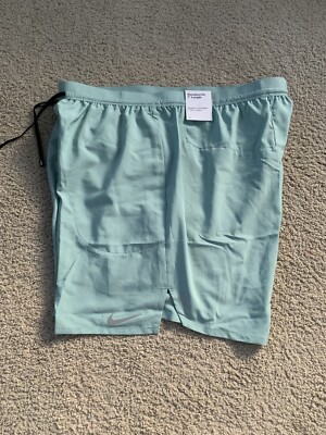 nike flex stride 7in