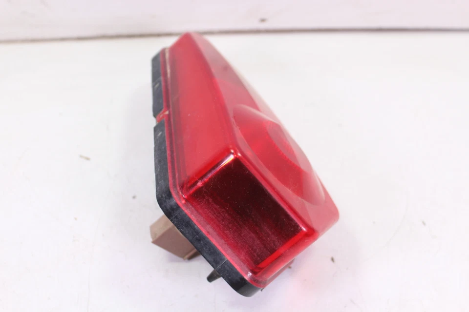 Polaris RZR S 800 2012 luz trasera derecha/freno luz trasera Foto 2 de 4