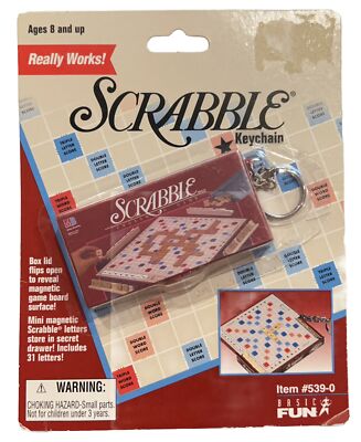 NIP vintage 1999 Hasbro SCRABBLE Keychain Mini Travel Board Game NOS 90s 