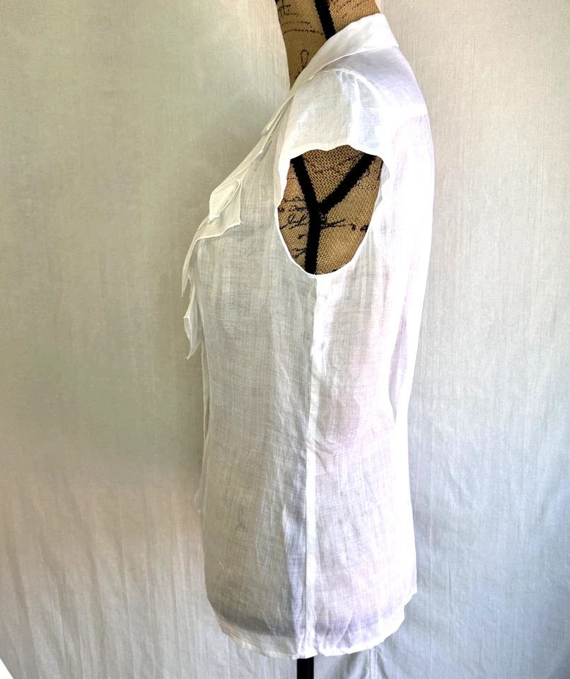 Blusa para mujer Etcetera blanca con volantes manga gorra lino transparente con botones talla S/M Foto 3 de 4