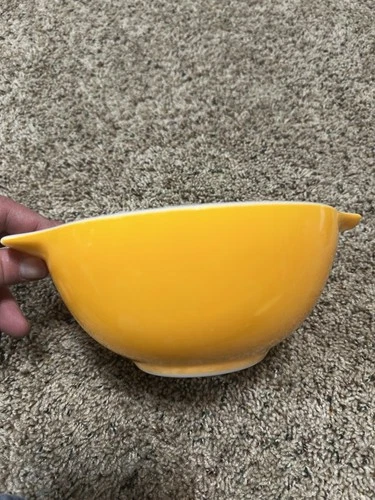 63-67 Pyrex 1 1/2 Quart Mixing Bowl Friendship Orange Cinderella