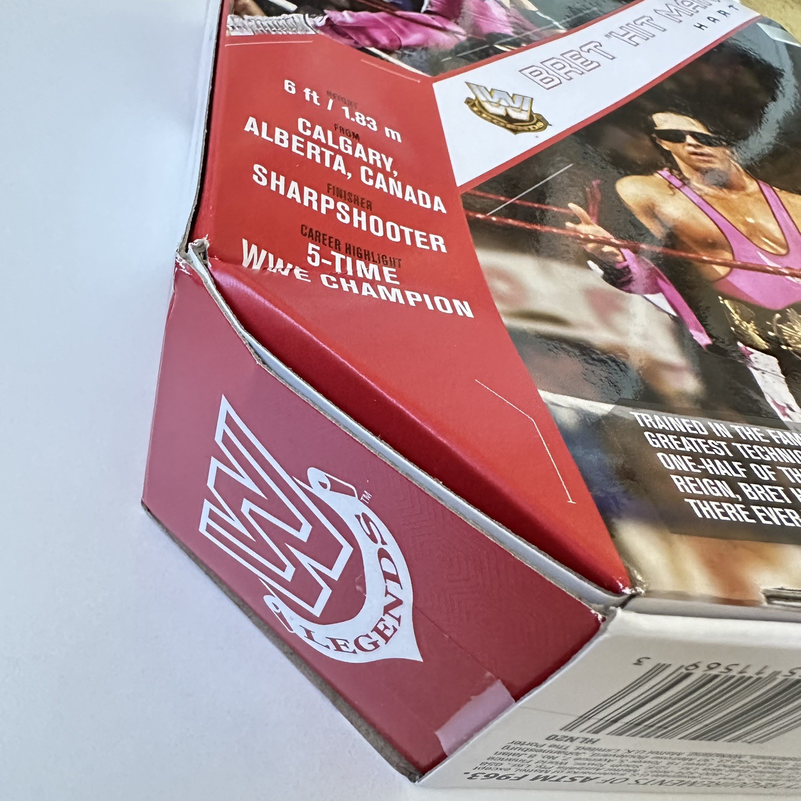 BRET "Hit Man" HART WWE Ultimate Edition Legends wrestling Figure - Damaged Box image 9