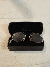 Vintage Oval Wire Rim Nose Clip On Glasses In Original Case