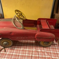 Vintage 40  Long Murray Pedal Car Needing Restoration Selling As Found.