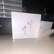 UNOPENED AirPods Pro 3 White In-Ear Bluetooth Wireless Earbuds Used