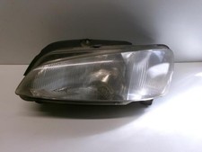 Feu avant (phare) Peugeot P4