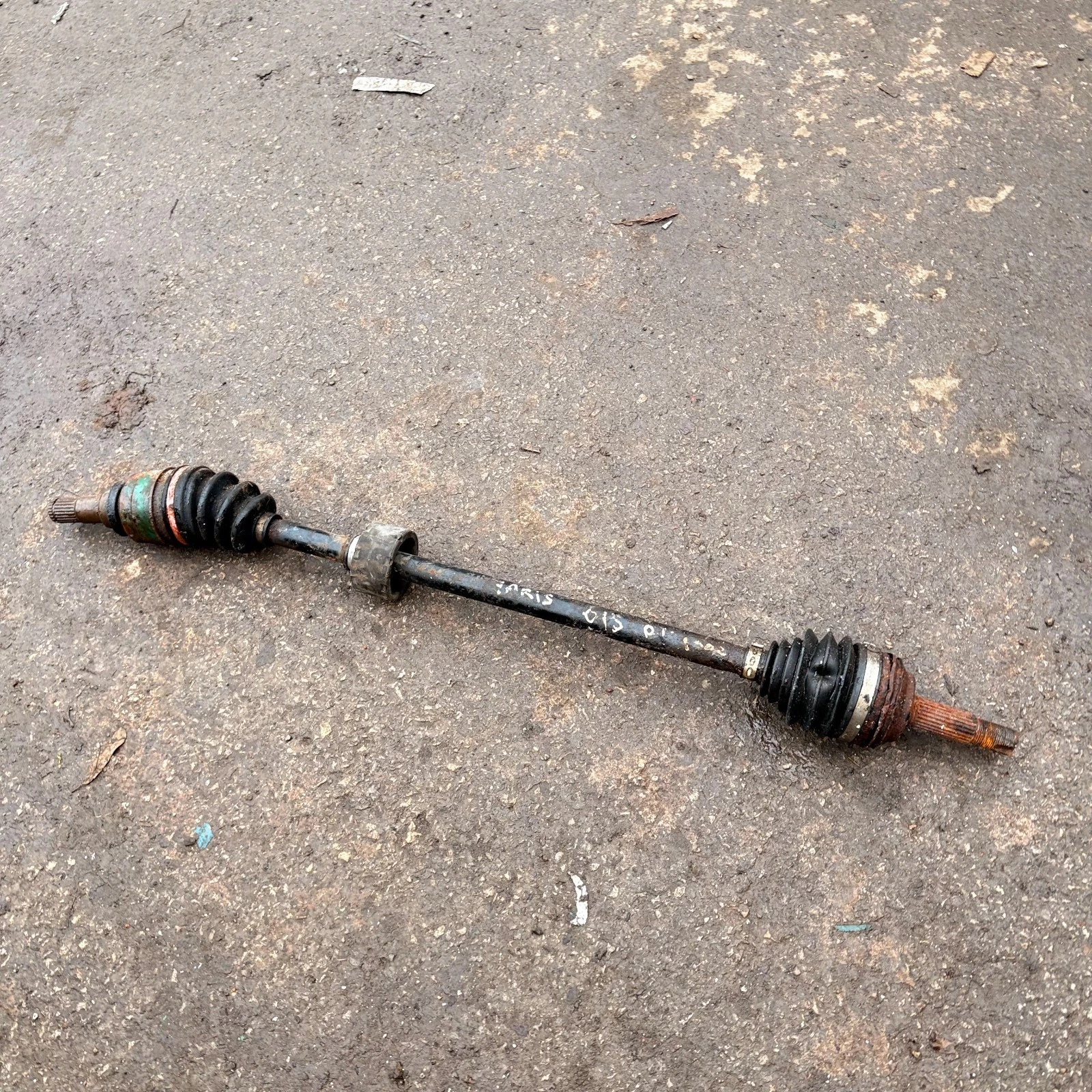 Toyota Yaris 2NZFE driver side driveshaft actual item photo 3