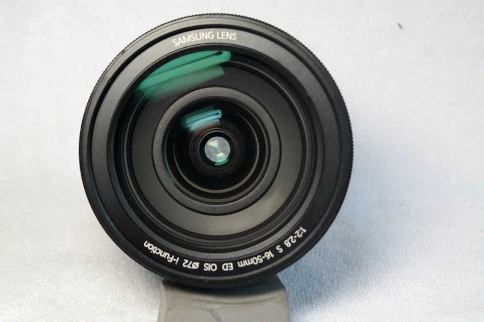 Samsung nx 16-50 mm f2.0-2.8S ED OIS obiettivo zoom - Immagine 3 di 4