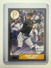 2022 Topps Series 2-1987 Topps Baseball Autographs Black #87BA-HP Hoy Park /199