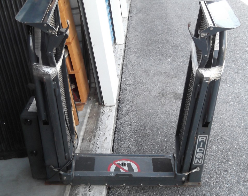 RICON S1231-P00100100 Wheelchair / Powerchair / Scooter Lift* Regular ...