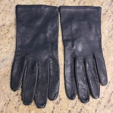 Vintage Womens Size M/L Black Leather 8.5" short Gloves