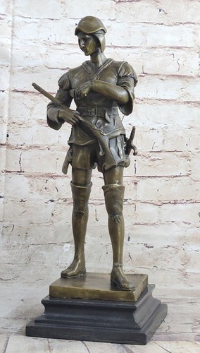 Large Bronze Figure of a Renaissance Soldier the standing figure loading Gun Art - 第 5/7 張圖片