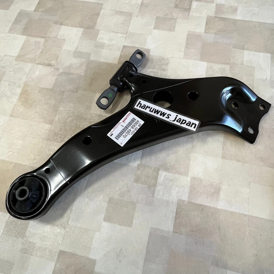 Genuine Toyota Lexus 10-18 RX350 RX450h Front Lower Control Arm LH RH Set OEM - Image 4 of 4