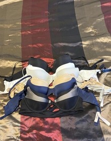 Victoria&rsquo;s Secret Body, Angels, Demi padded Bra Lot Of 6  32A Underwire