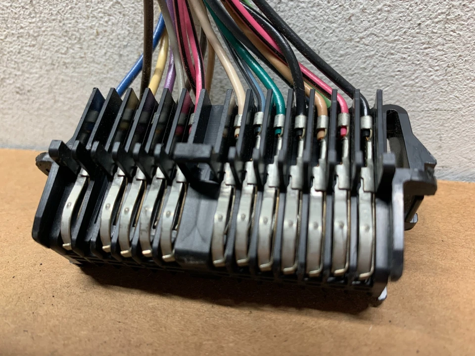 1992 1993 1994 Chevy GMC C1500 Truck Tahoe Yukon Gauge Cluster Connector Pigtail - Image 4 of 4