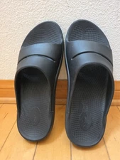 Oofos OOahh Men 12 Women's 14 Black Rubber Recovery Slides Flip Flop Sandals EUC