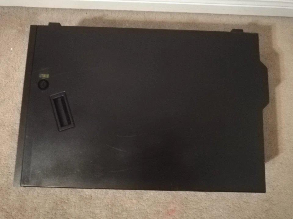 ThinkSystem ST550 Xeon Silver 4110 2.1Ghz 96GB RAM 250SSD 4TBHD Nvidia 4GB Win10 - Image 4 of 4