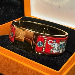 Authentic HERMES Bangle Enameled Cloisonné Elephant Red Gold Plated Horse