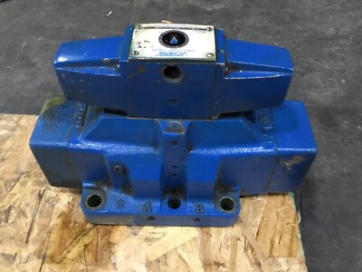 Vickers DG5S4-103C-T-50-S92 DIRECTIONAL VALVE DG5S4103CT50S92 #06C62PR4