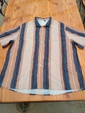 Multicolored short sleeve Button Down Shirt slim sz xl