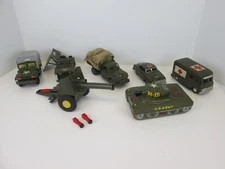 1950s SSS Cragstan USA Military Friction Vehicle Army Metal Tin Cannon Japan