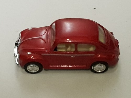 K-4 kleiner VW Käfer weinrot, mit Rückzugsmotor
