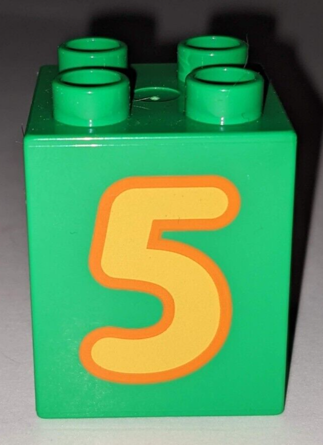 LEGO DUPLO 2X2X2 GREEN BRICK WITH YELLOW # 5 FIVE PATTERN PART