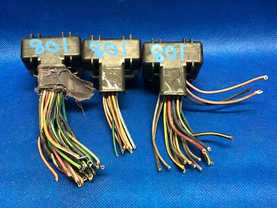 96 DAKOTA TRUCK 3.9 MT ECU COMPUTER PLUGS WIRING CONNECTORS PCM P56040801 769
