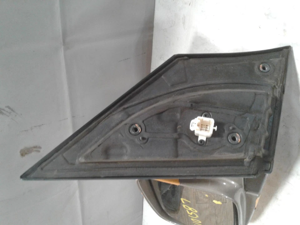 Used Left Door Mirror fits: 2004 Honda Pilot Power heated painted Left Grade B - Image 2 of 4